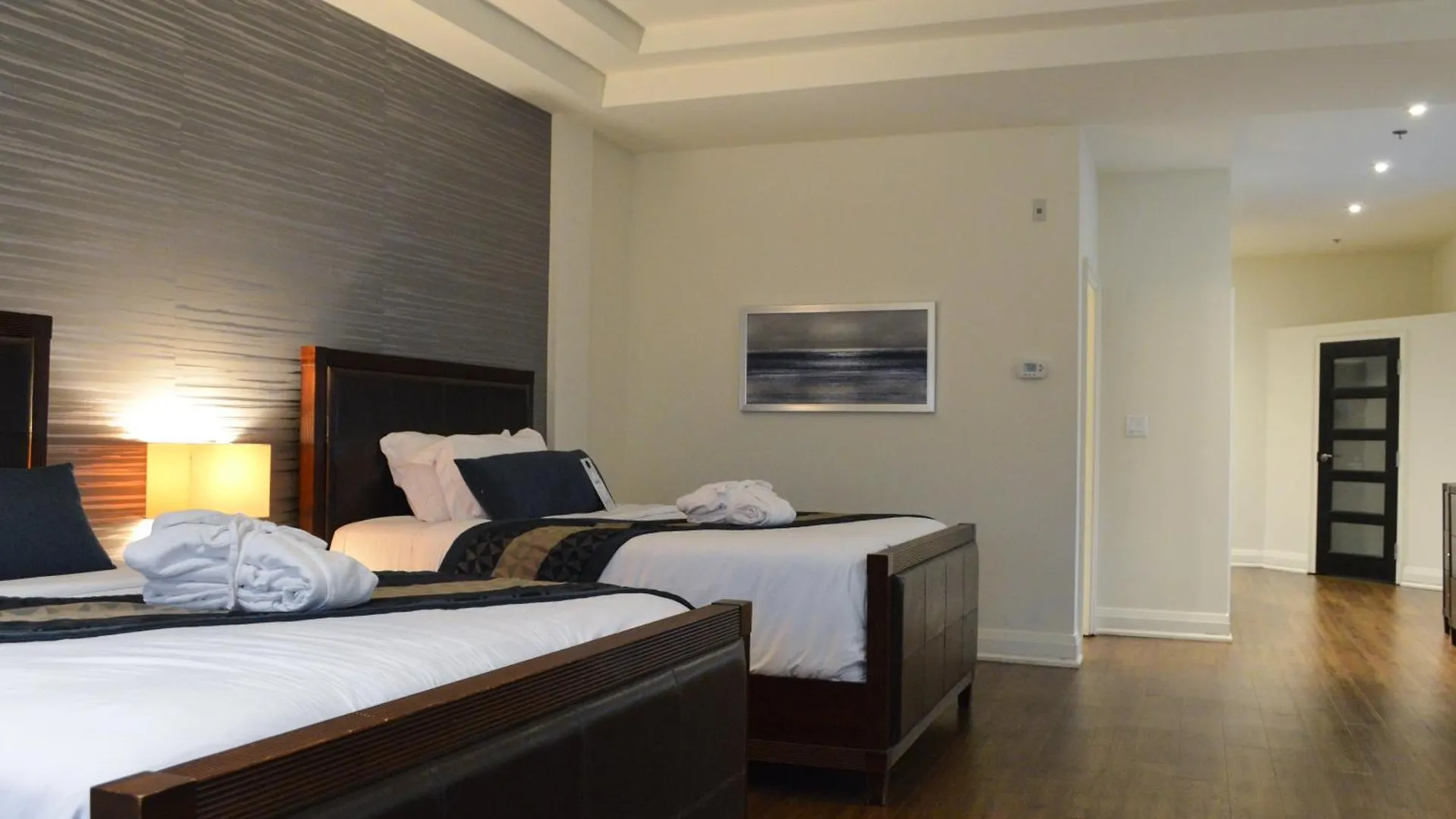 Hotel Sterling Inn & Spa Niagara Falls